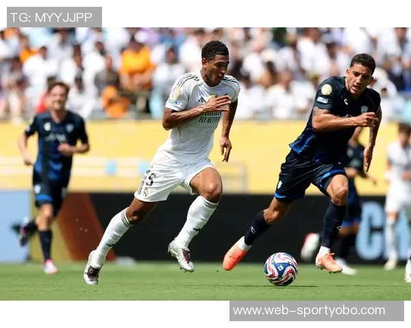 马卡报道阿隆索在国王杯中选择轮休库尔图瓦巴尔韦德和吕迪格的决定 马卡报道阿隆索在国王杯中选择轮休库尔图瓦巴尔韦德和吕迪格的决定